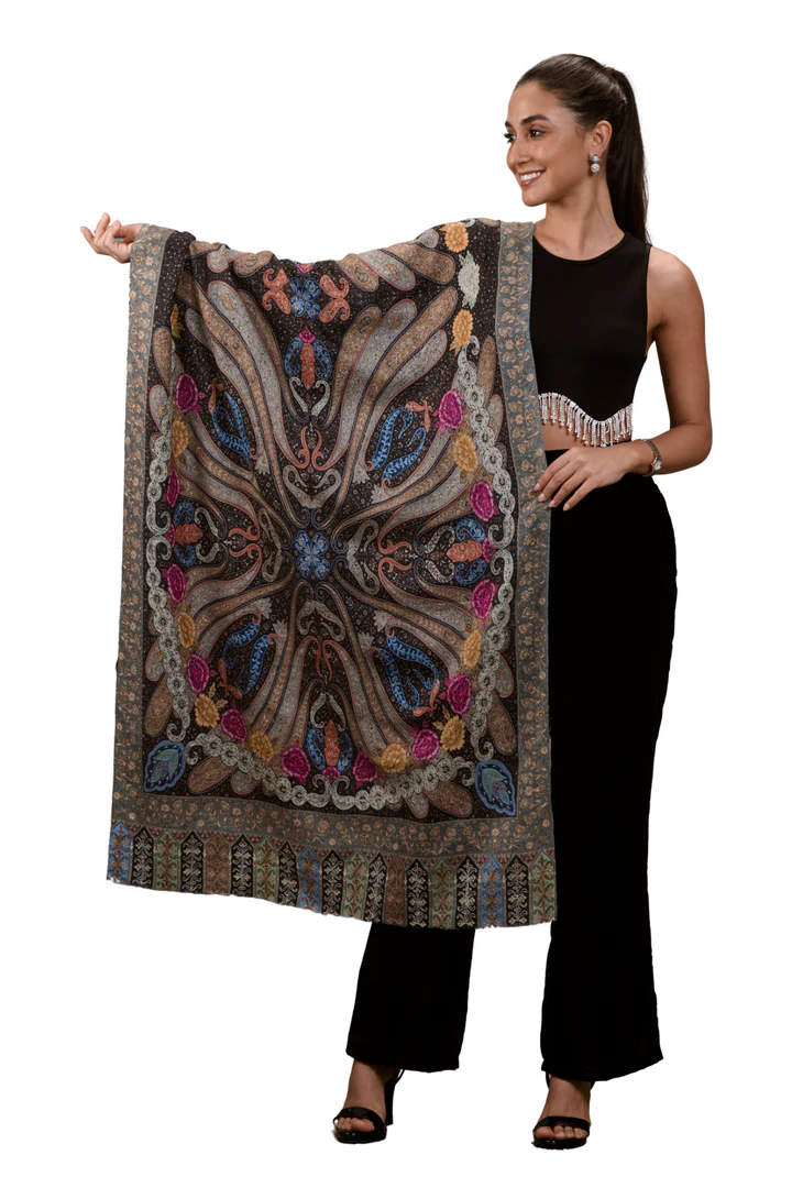 Taroob Women's Kashmiri Embroiered Kalamkari Stole